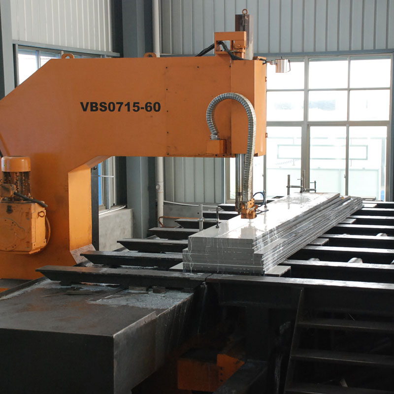 วัสดุแม่พิมพ์สี่แกนนำเสนอโซลูชั่นที่แม่นยำสำหรับสภาพการทำงานที่แตกต่างกันในการผลิตแม่พิมพ์ได้อย่างไร